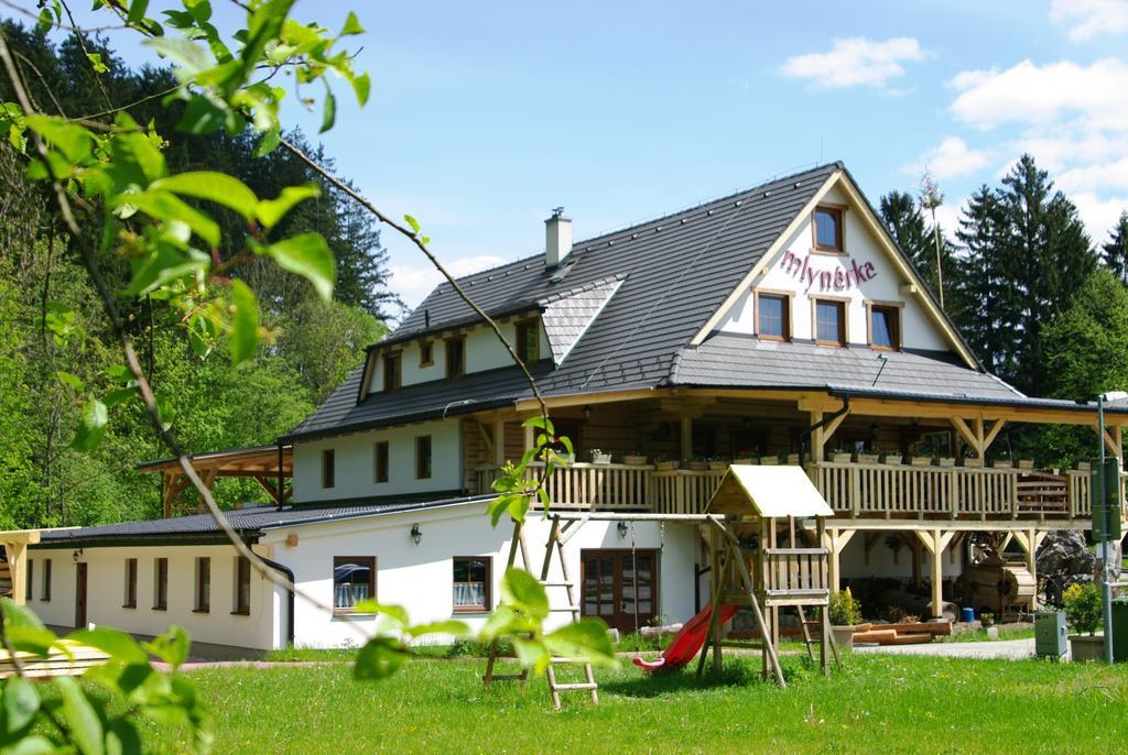 Penzión Mlynárka Rajecké Teplice Esterno foto